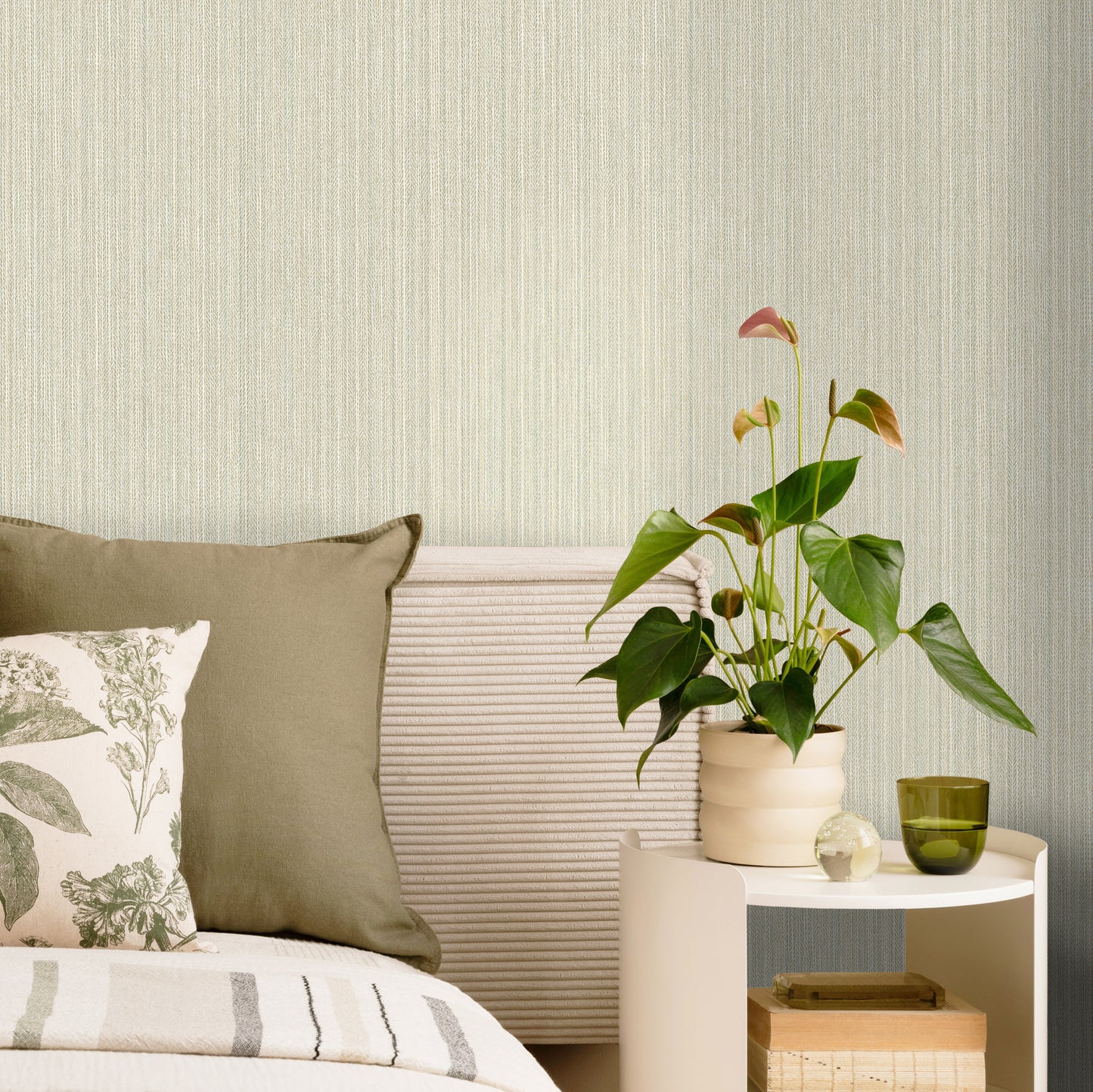 Essence - Kilim Duckegg