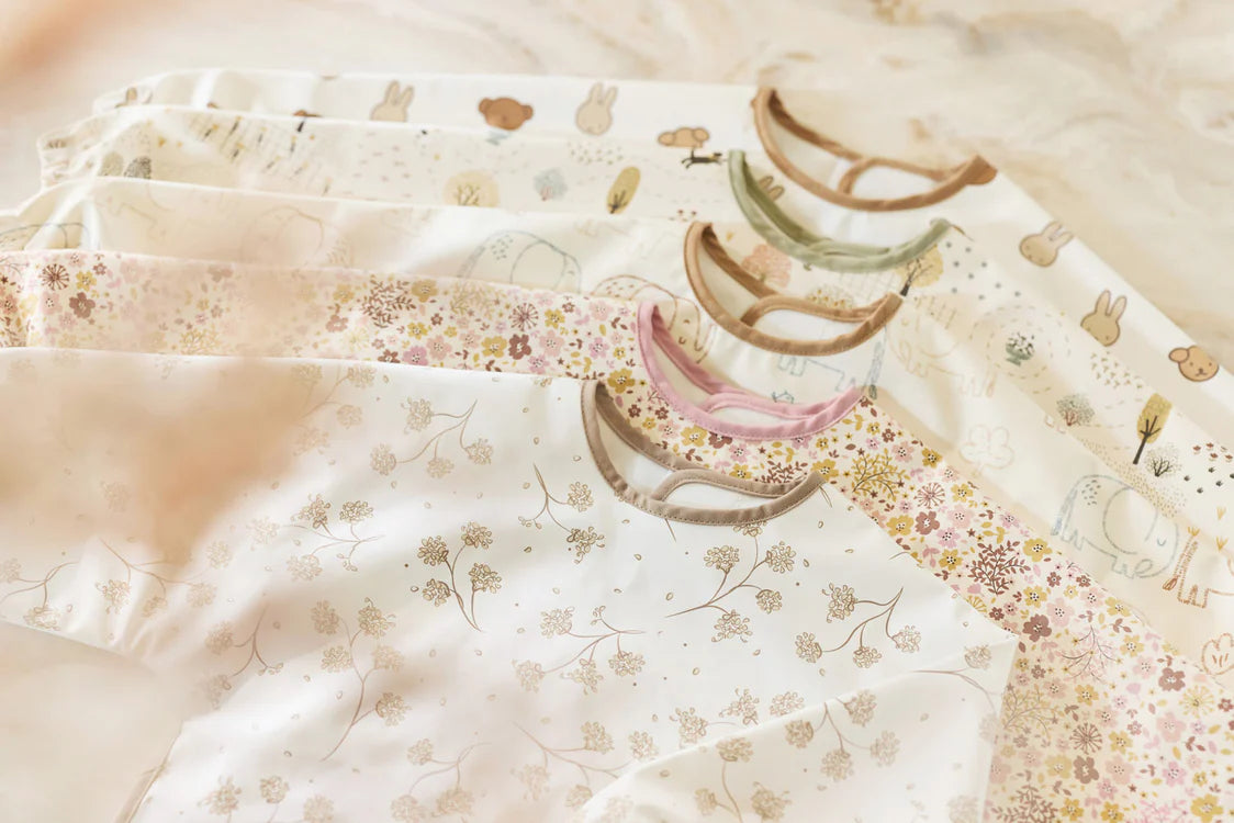 Jollein Slab Waterproof met Mouw - Flower Fairies