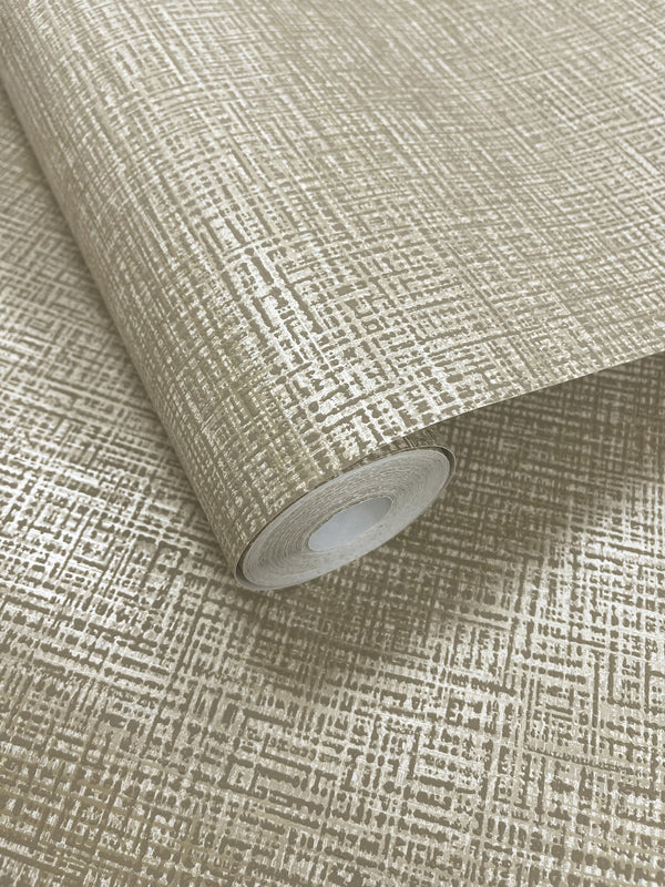 Essence - Brocade Cream